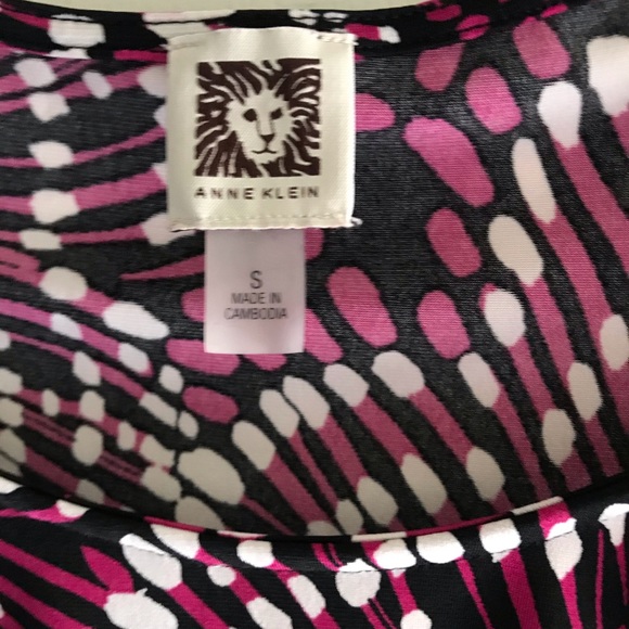 Anne Klein capsleeve flower print pink blk blouse - Picture 2 of 3